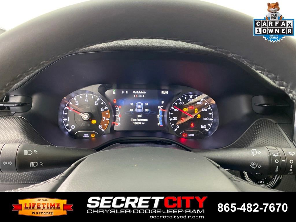 Used 2024 Jeep Compass Latitude w/ Convenience Group AWD/4WD image 18