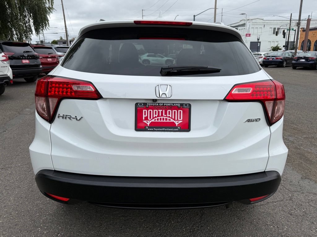 Used 2017 Honda HR-V EX-L image 6