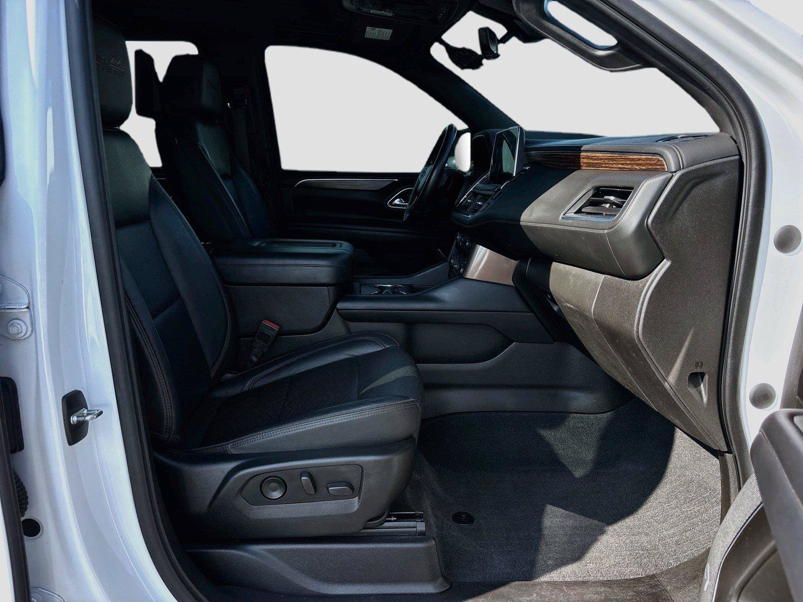 Used 2021 Chevrolet Tahoe High Country AWD/4WD image 36