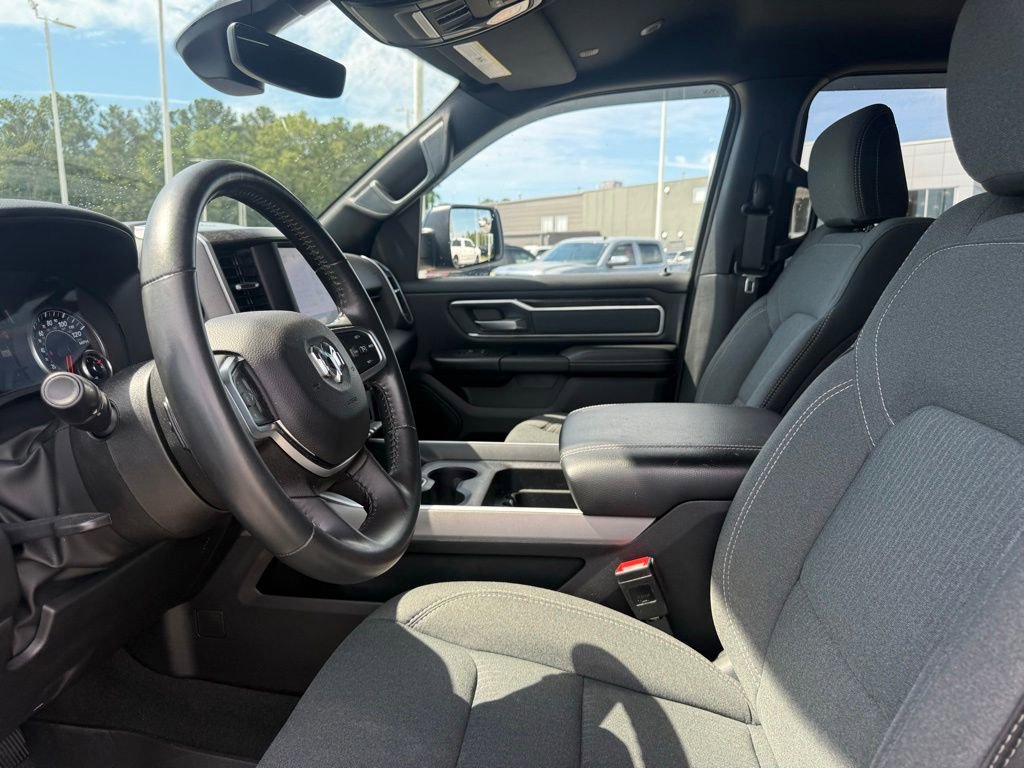 Used 2022 RAM 1500 Big Horn AWD/4WD image 4