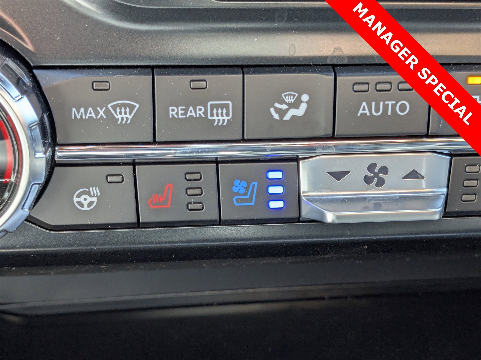 New 2025 Ford F150 Lariat w/ Equipment Group 502A High image 15