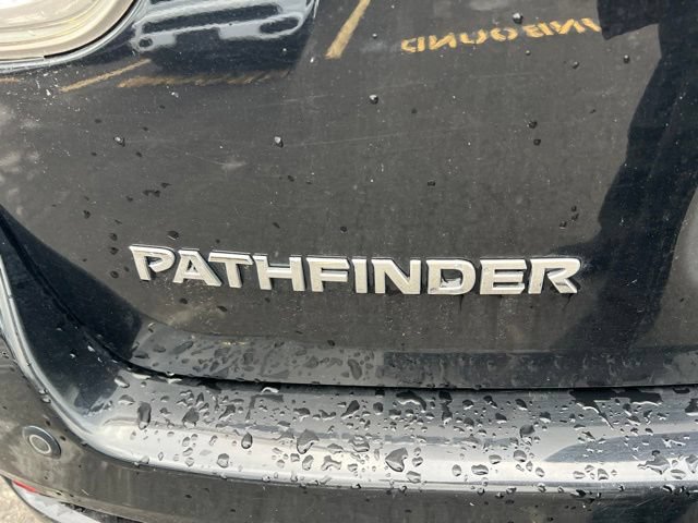 Used 2013 Nissan Pathfinder Platinum w/ Platinum Premium Pkg AWD/4WD image 7