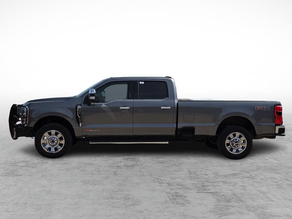 Used 2023 Ford F350 Lariat w/ Chrome Package AWD/4WD image 6