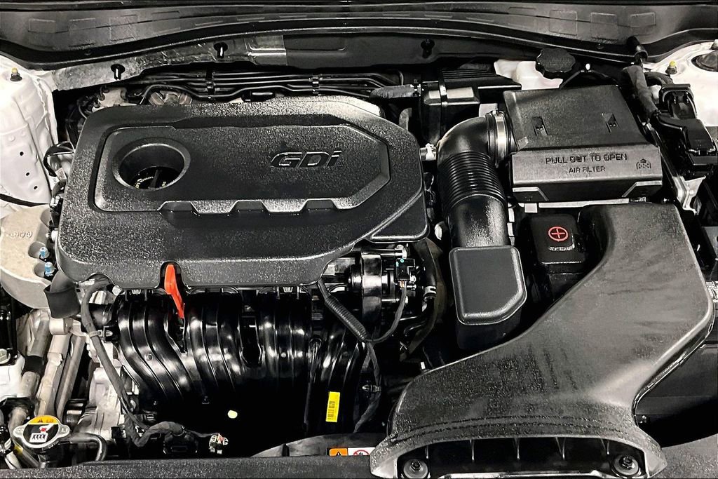 Used 2020 Kia Optima LX image 12