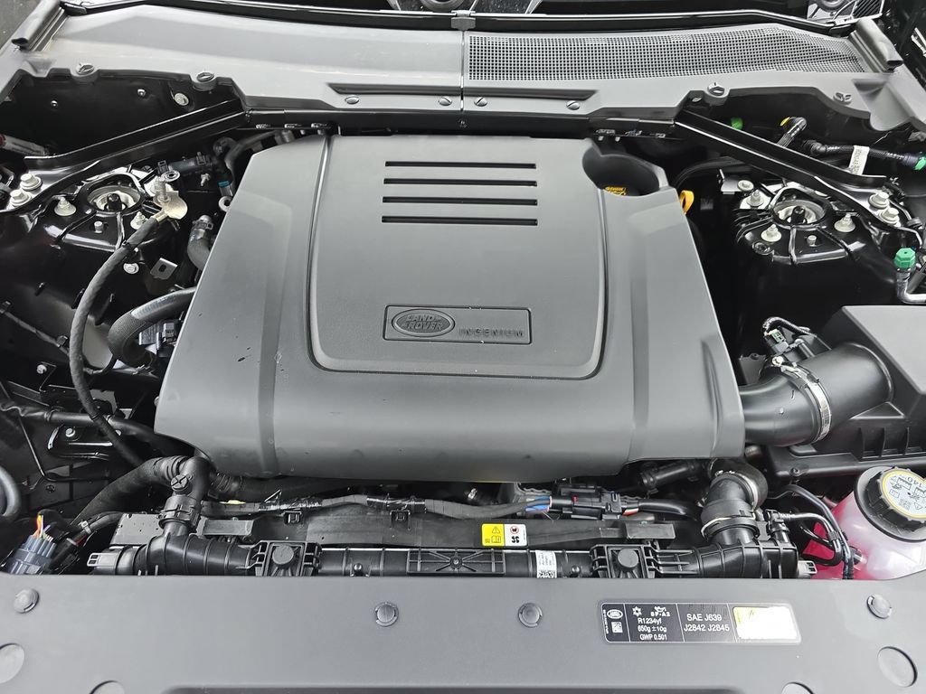 New 2026 Land Rover Defender 110 S AWD/4WD image 31