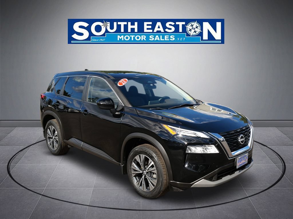Used 2023 Nissan Rogue SV AWD/4WD image 2
