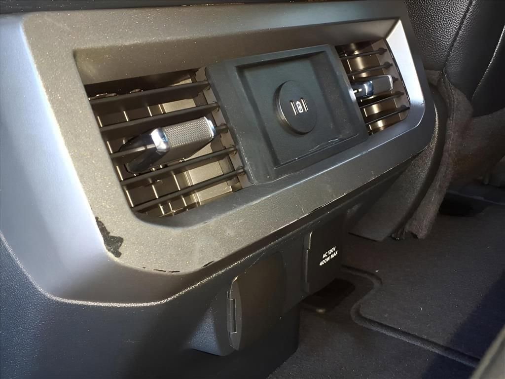 Used 2023 Ford F350 Lariat image 20