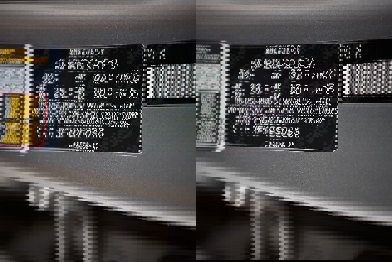 Used 2025 Kia K4 LXS image 32