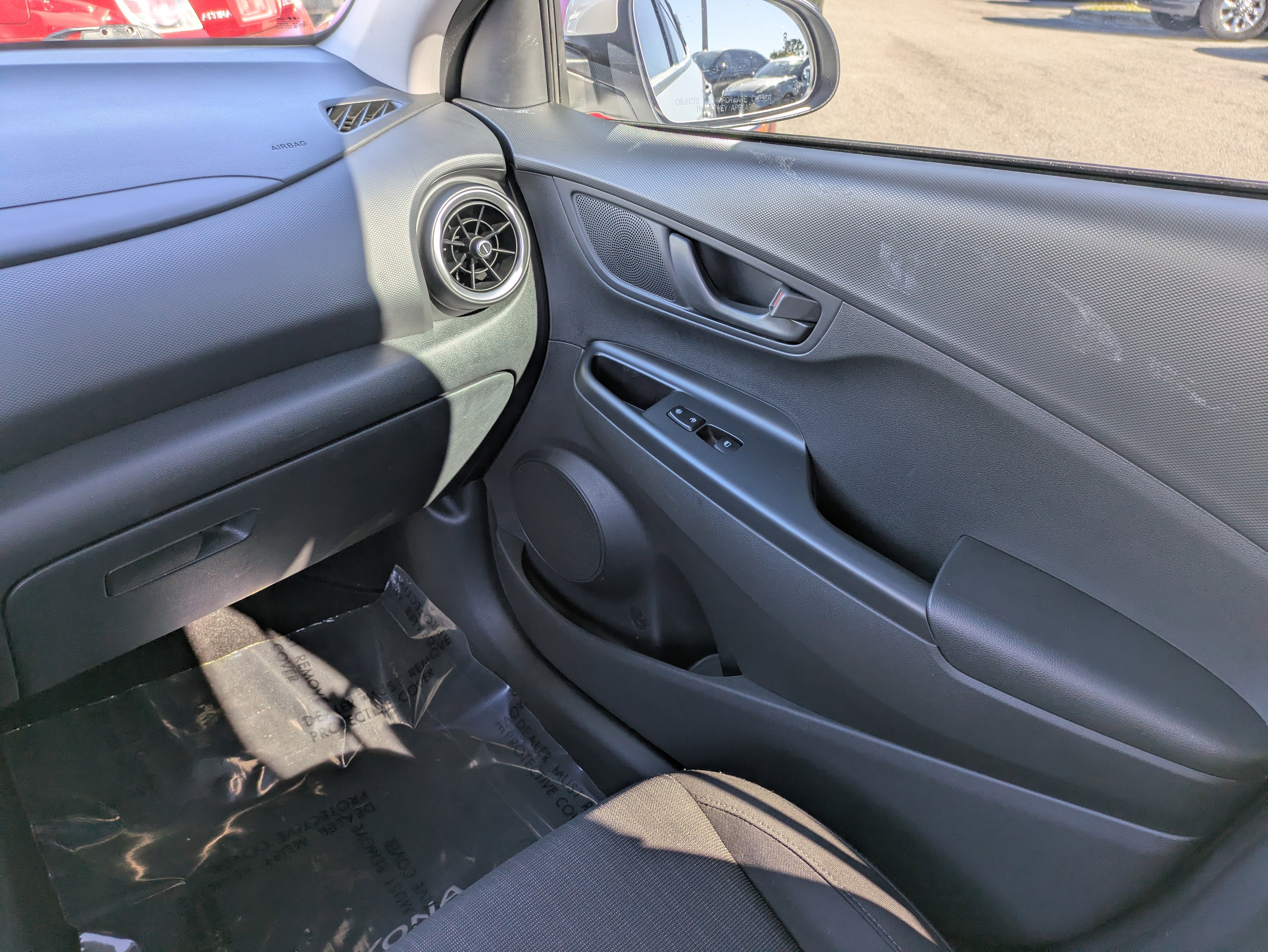 Used 2022 Hyundai Kona SEL w/ Cargo Package image 17