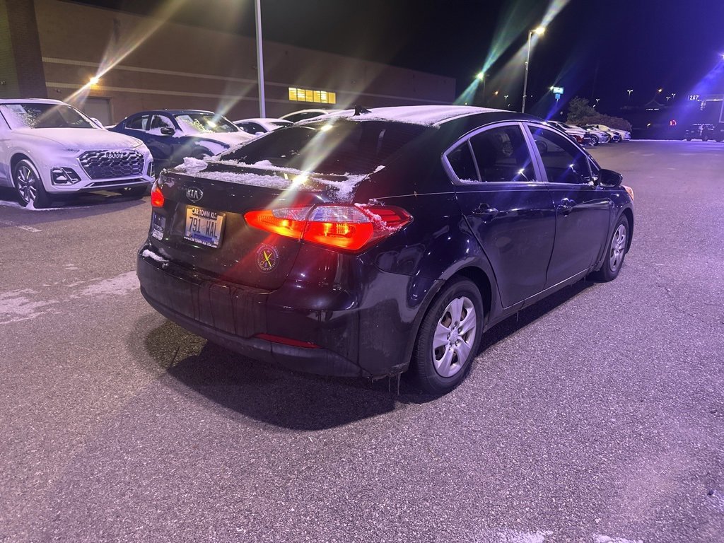 Used 2016 Kia Forte LX image 5