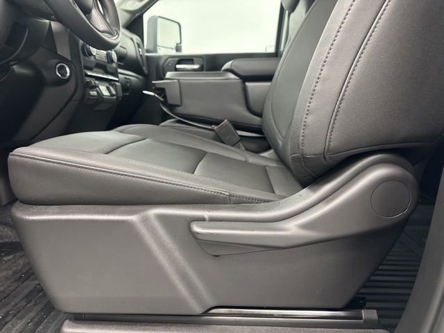 New 2026 Chevrolet Silverado 3500 W/T w/ WT Convenience Package image 10