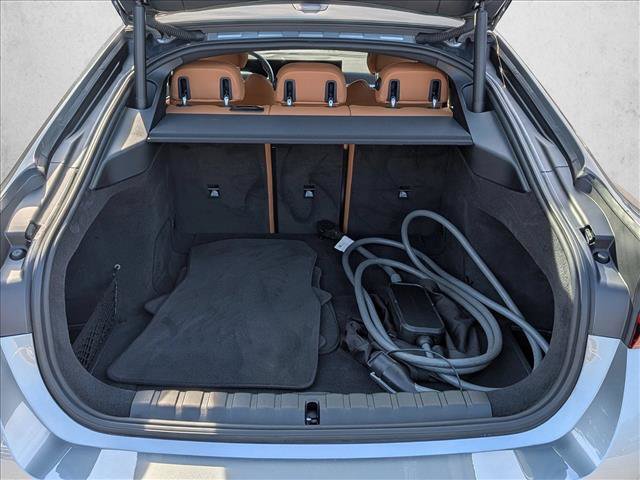 Certified 2023 BMW i4 eDrive40 RWD image 6