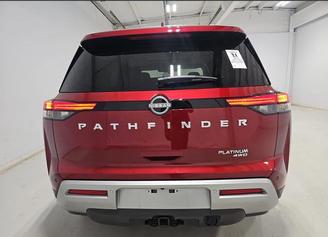 Used 2025 Nissan Pathfinder Platinum w/ Cargo Package AWD/4WD image 11