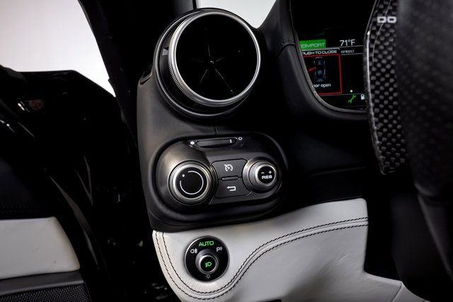 Certified 2019 Ferrari Portofino image 44