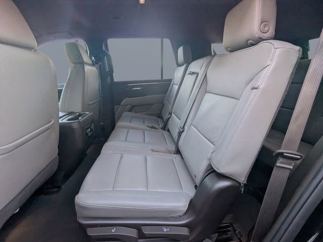 Used 2025 Chevrolet Tahoe LT image 15