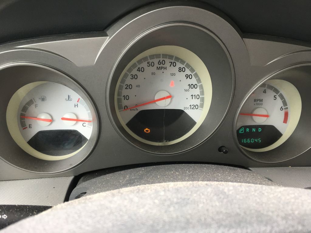 Used 2008 Dodge Avenger SE FWD image 2