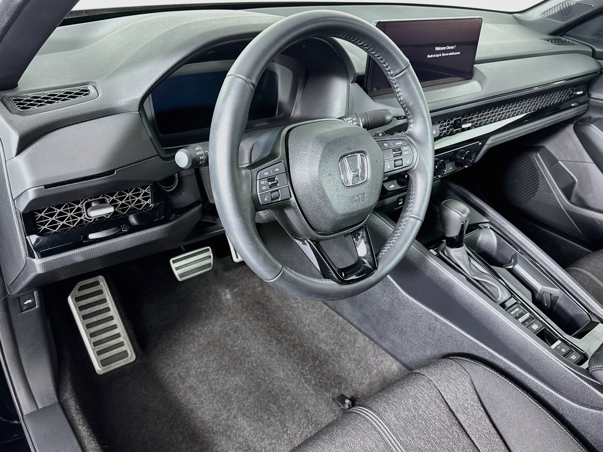 Certified 2024 Honda Accord Sport image 9