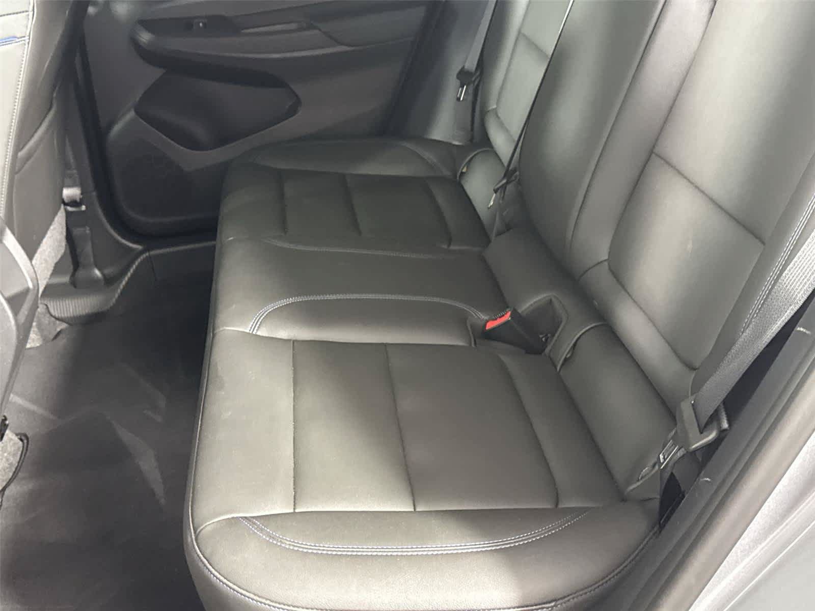 Used 2024 Buick Envista Sport Touring w/ Convenience I Package FWD image 15