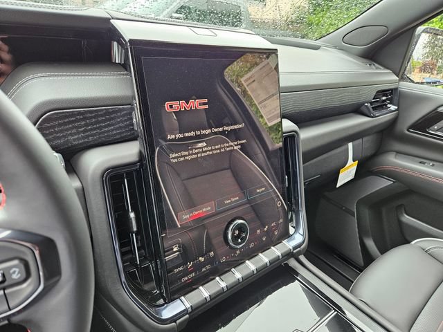 New 2026 GMC Yukon XL AT4 Ultimate AWD/4WD image 30