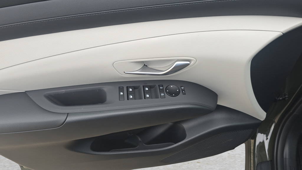 New 2026 Hyundai Tucson SEL Plus AWD/4WD image 16