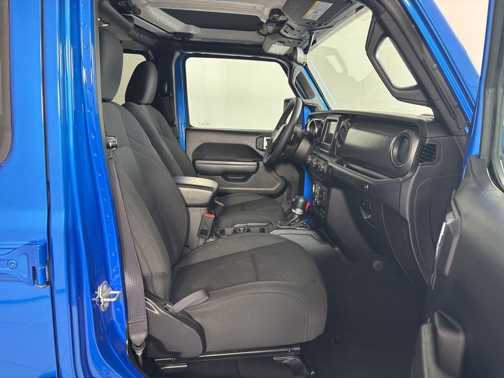 Used 2023 Jeep Wrangler Unlimited Sport image 12