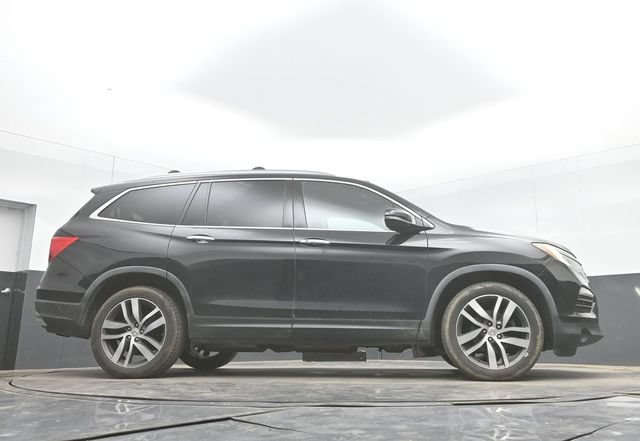 Used 2016 Honda Pilot Elite image 38