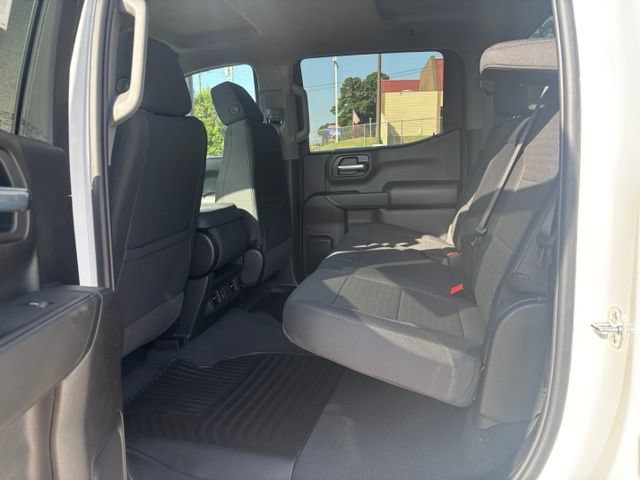 New 2026 Chevrolet Silverado 1500 Custom w/ Turbomax Blackout Package AWD/4WD image 12