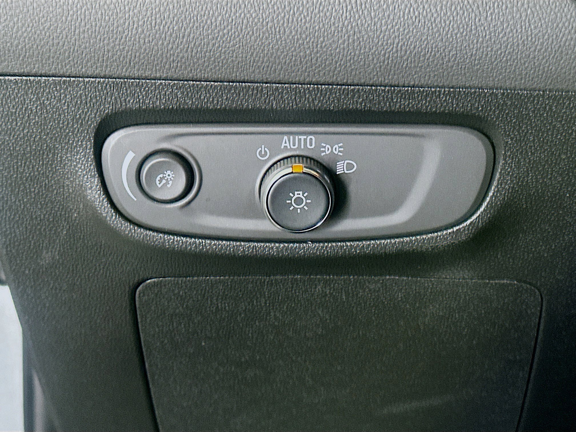 Used 2025 Buick Encore GX Preferred image 17