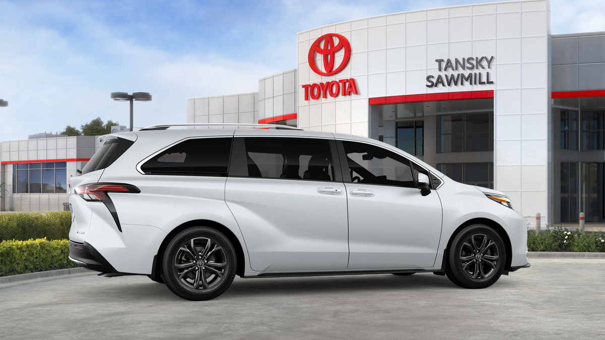 New 2026 Toyota Sienna Platinum AWD/4WD image 11