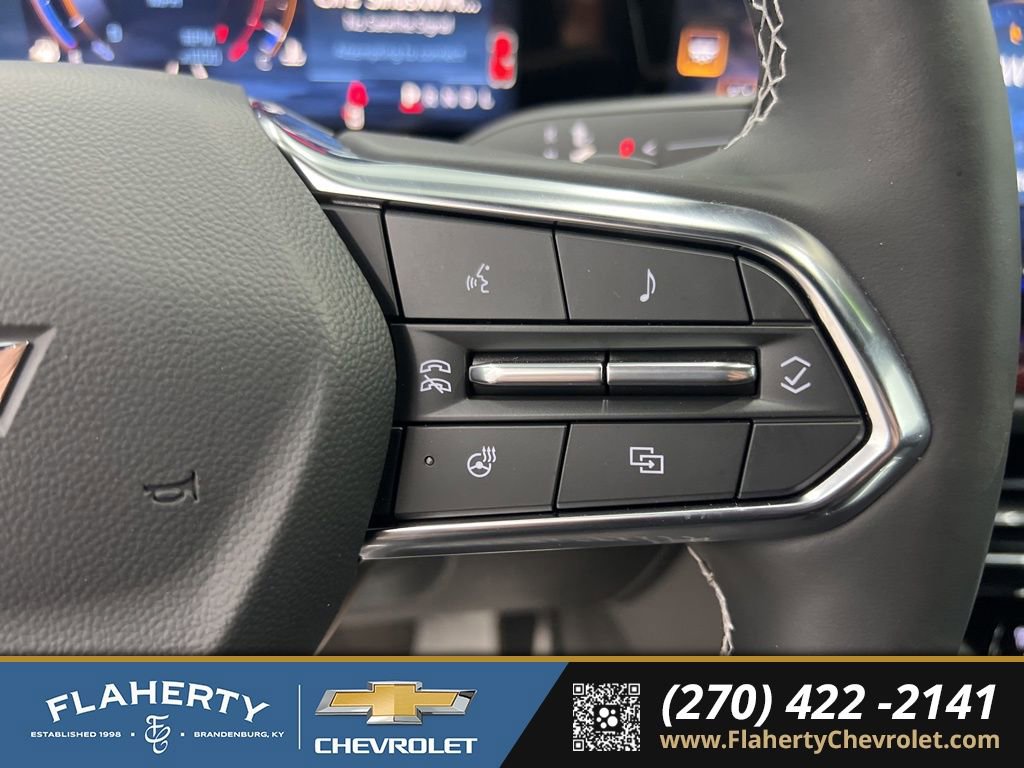 Used 2026 Chevrolet Traverse Z71 w/ Driver Confidence Package image 27