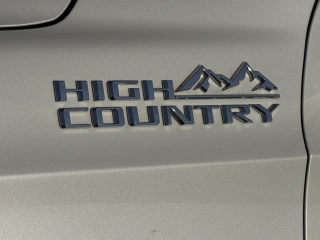 Certified 2022 Chevrolet Tahoe High Country AWD/4WD image 13