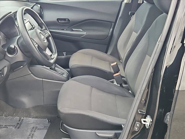 Used 2024 Nissan Kicks S FWD image 13