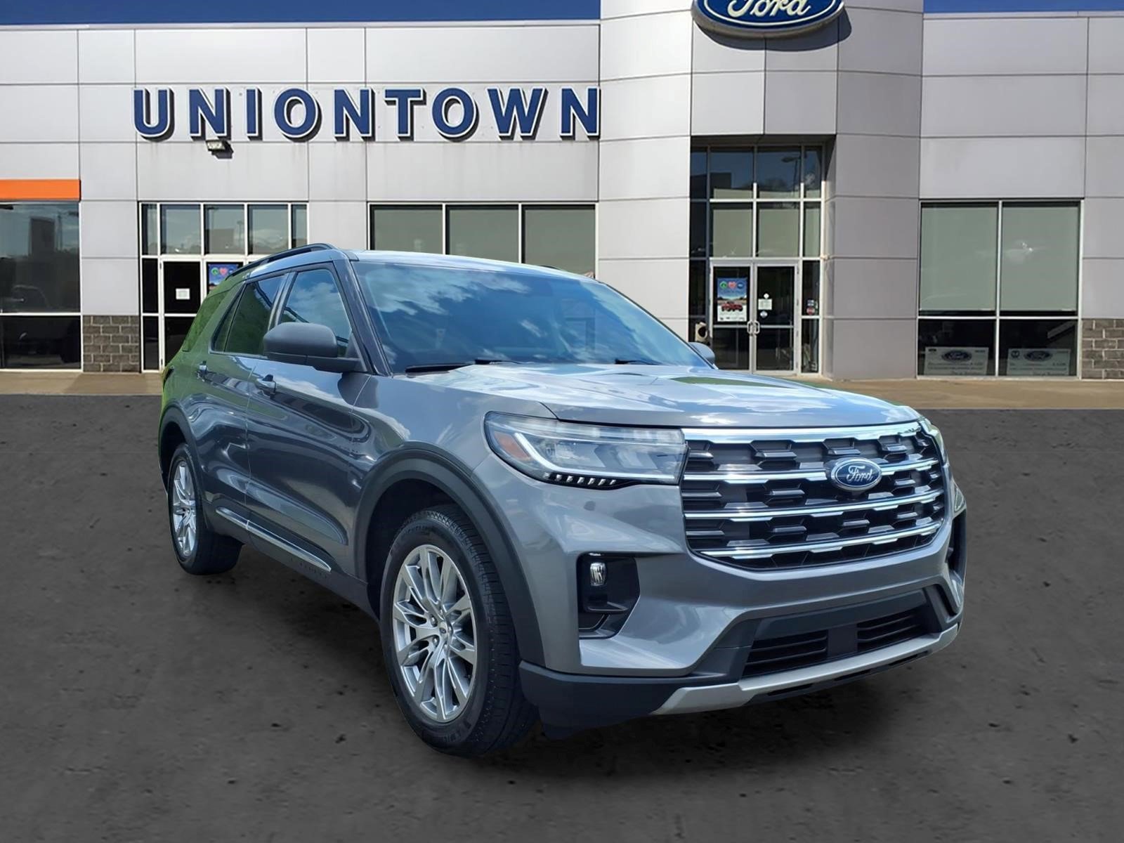 Used 2025 Ford Explorer Active w/ Active Comfort Package AWD/4WD image 1