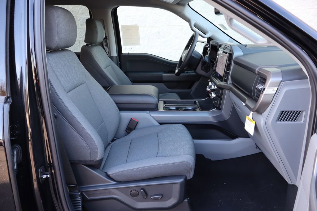 New 2026 Ford F150 XLT image 36