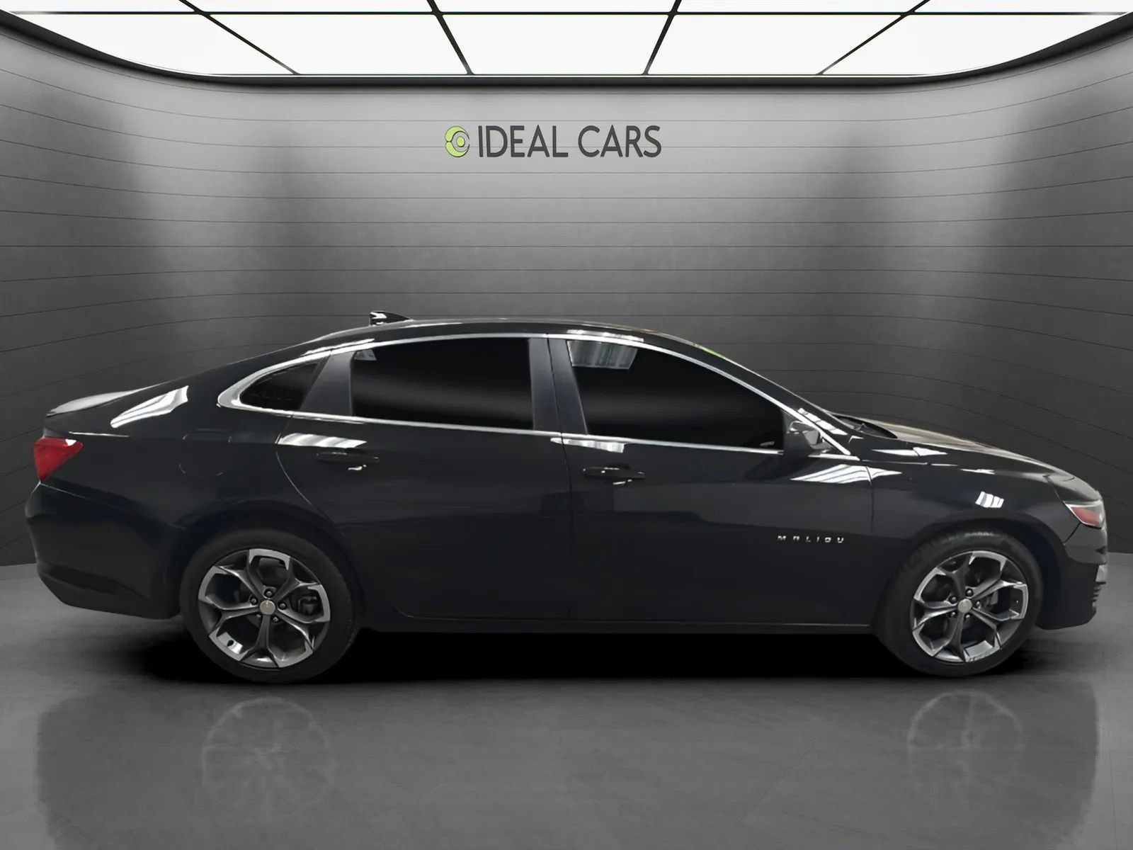 Used 2023 Chevrolet Malibu LT FWD image 4