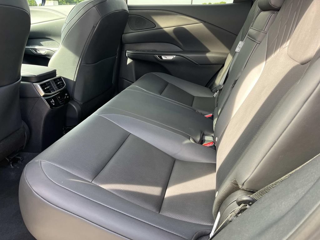 Used 2025 Lexus RX 350 Premium w/ Convenience Package FWD image 20