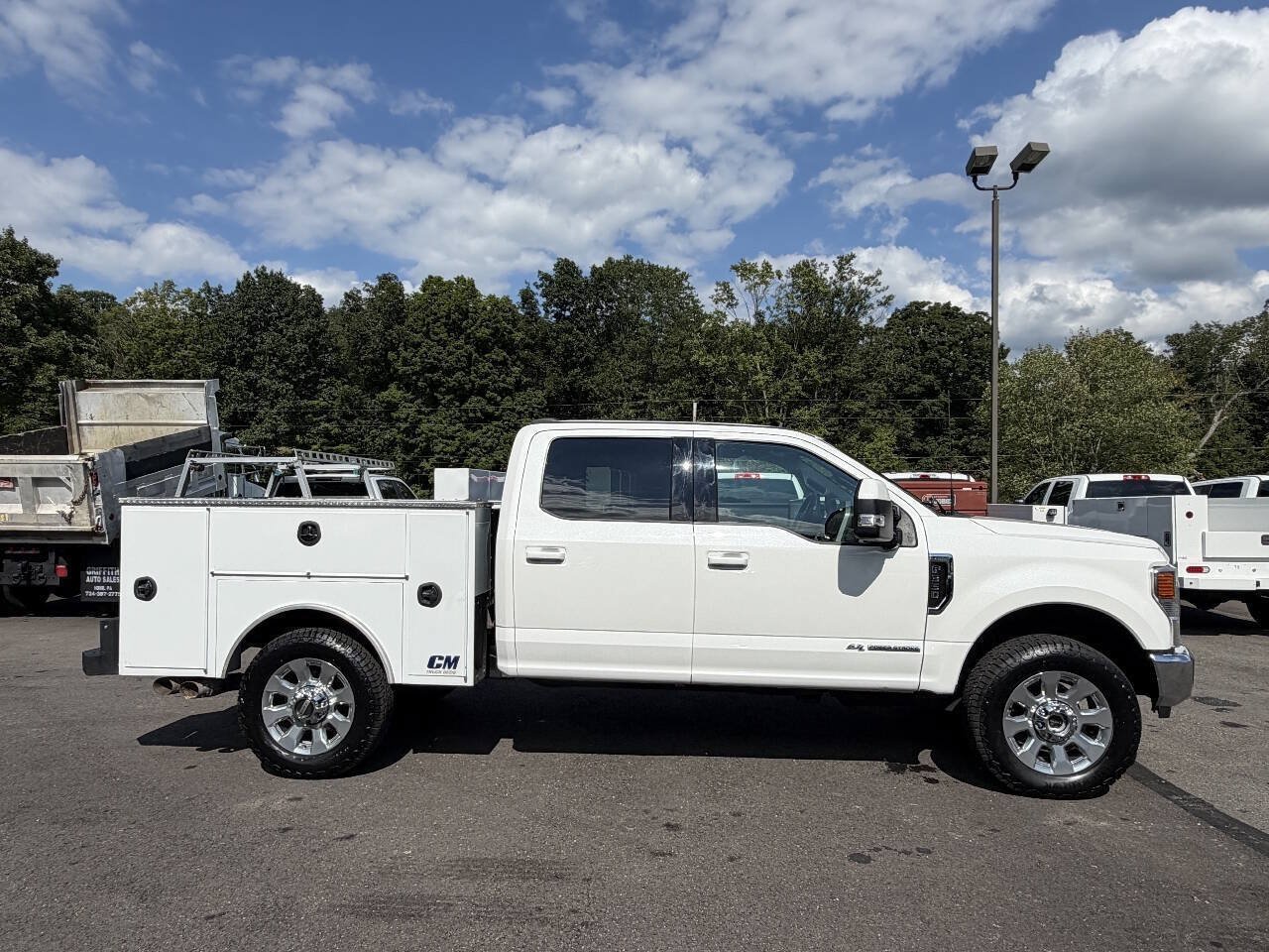 Used 2022 Ford F350 Lariat w/ Lariat Value Package AWD/4WD image 3
