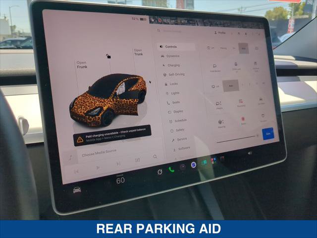 Used 2024 Tesla Model Y Performance AWD/4WD image 16