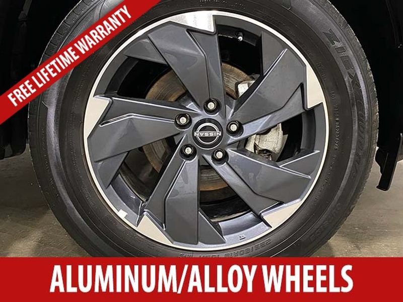 Used 2025 Nissan Rogue SV FWD image 7