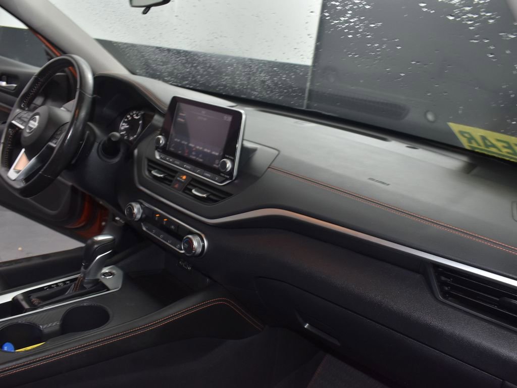 Used 2022 Nissan Altima 2.5 SR image 33