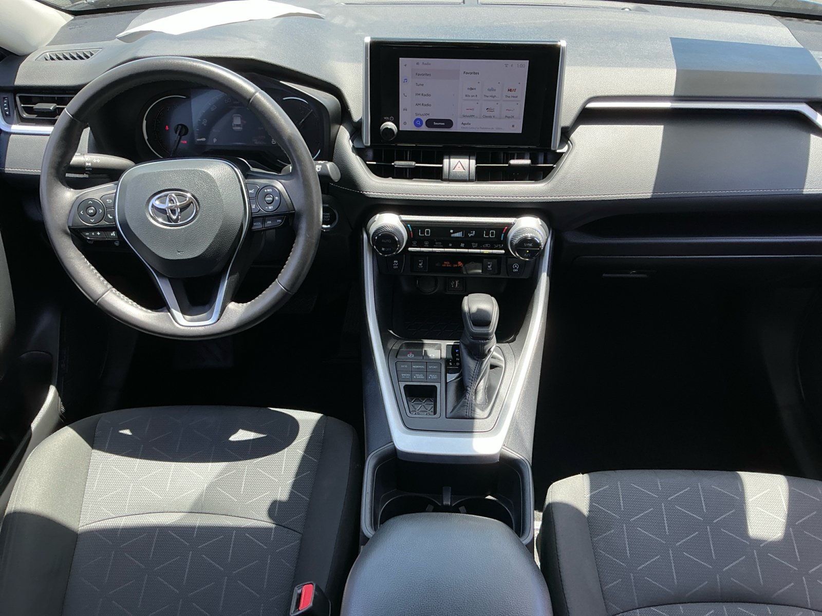 Certified 2024 Toyota RAV4 XLE w/ Weather Package AWD/4WD image 20