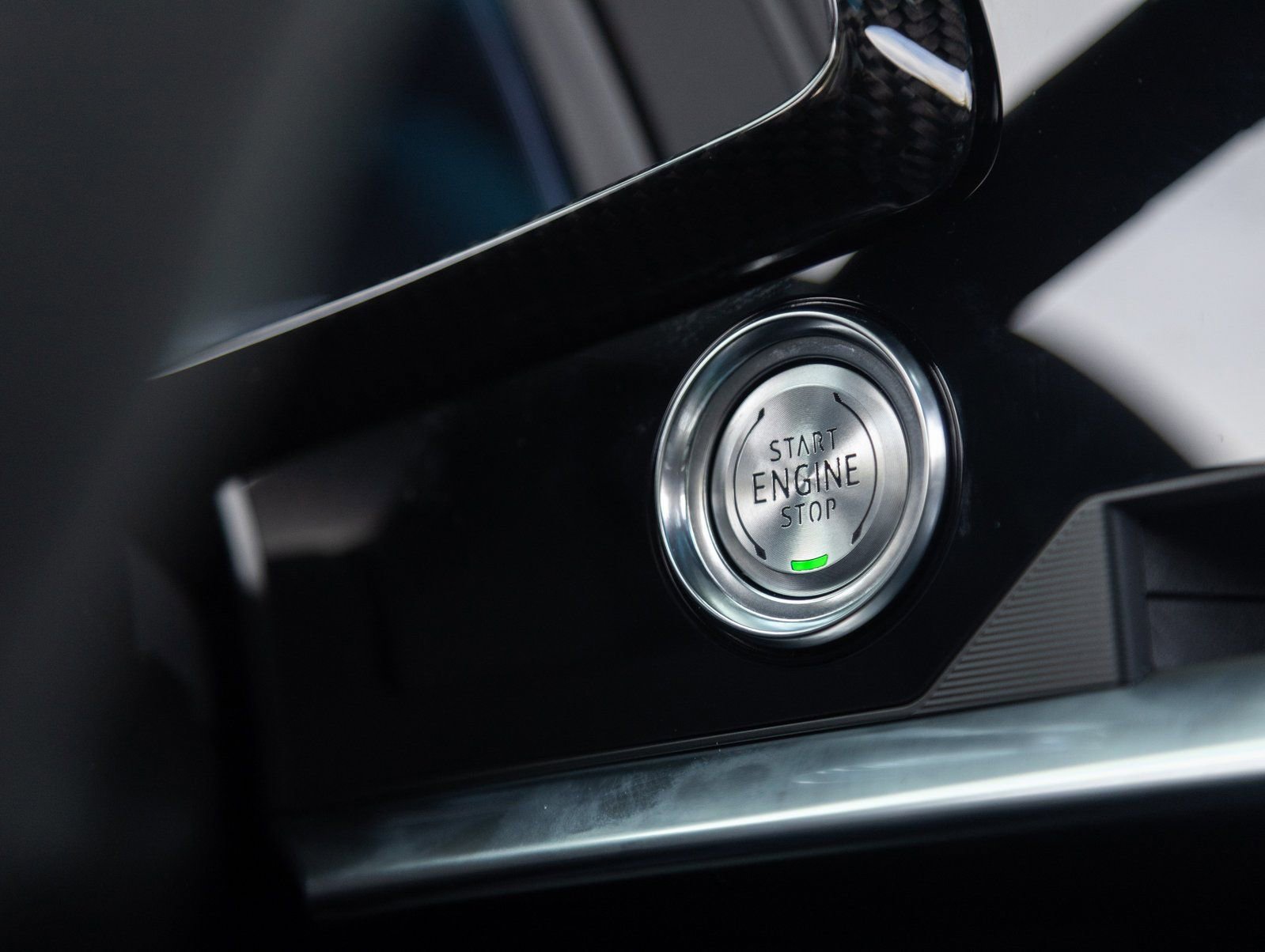 Used 2024 Chevrolet Corvette Z06 w/ Z07 Performance Package image 18