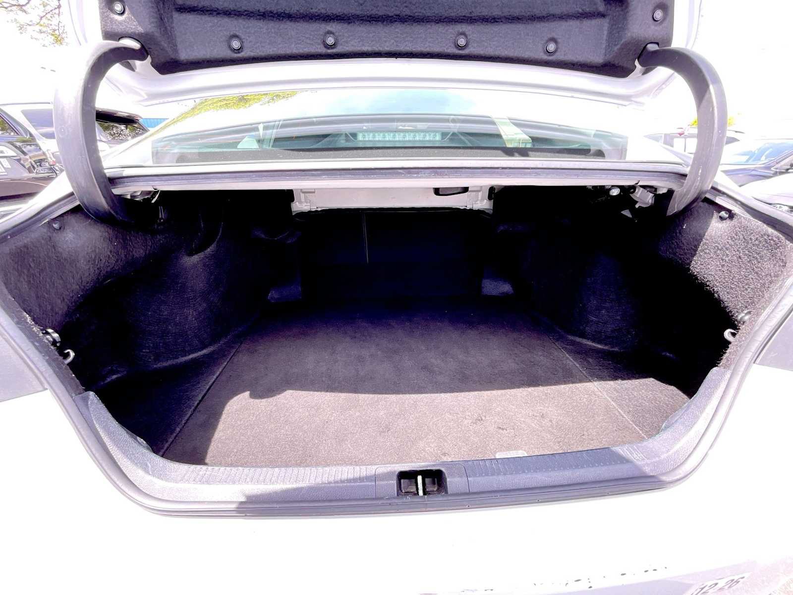 Used 2024 Toyota Camry LE FWD image 22