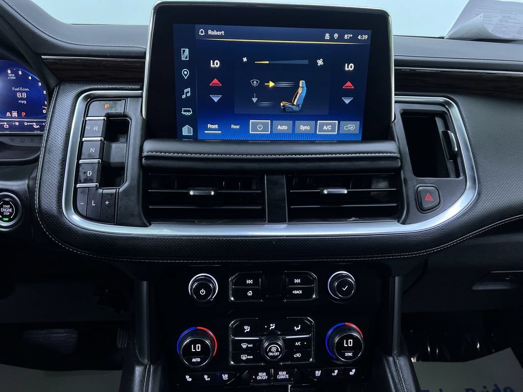 Used 2022 Chevrolet Suburban Premier AWD/4WD image 24