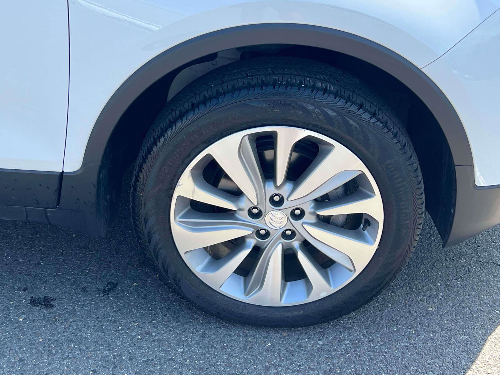 Used 2020 Buick Encore Preferred image 6