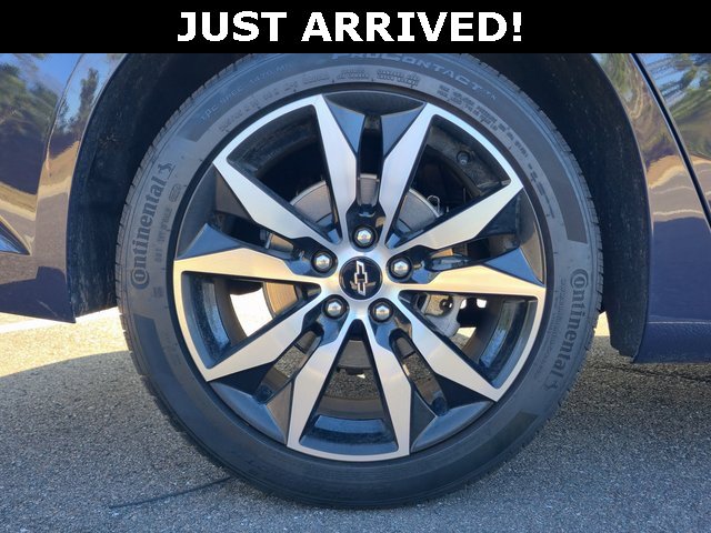 Used 2025 Chevrolet Malibu RS w/ LPO, Floor Liner Package image 5