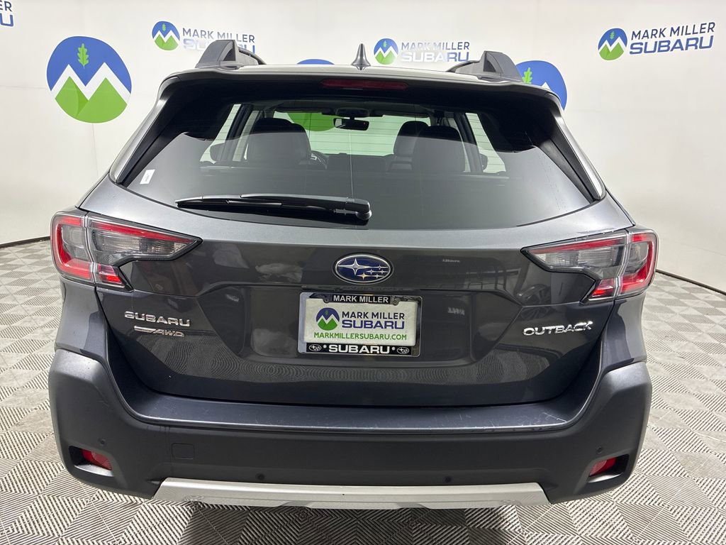 Used 2023 Subaru Outback Limited image 10