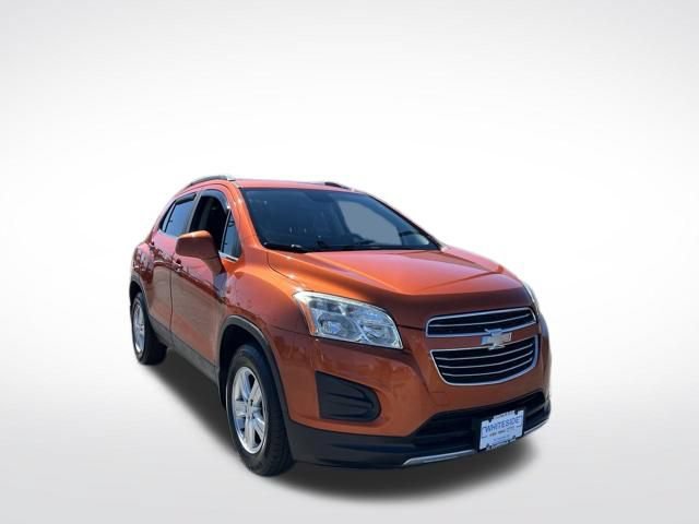 Used 2015 Chevrolet Trax LT w/ LT Plus Package AWD/4WD image 1