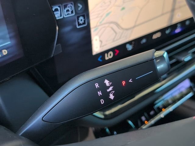 New 2026 Chevrolet Equinox EV RS FWD image 22