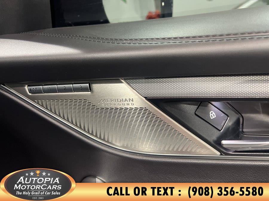 Used 2021 Jaguar F-PACE SVR AWD/4WD image 14